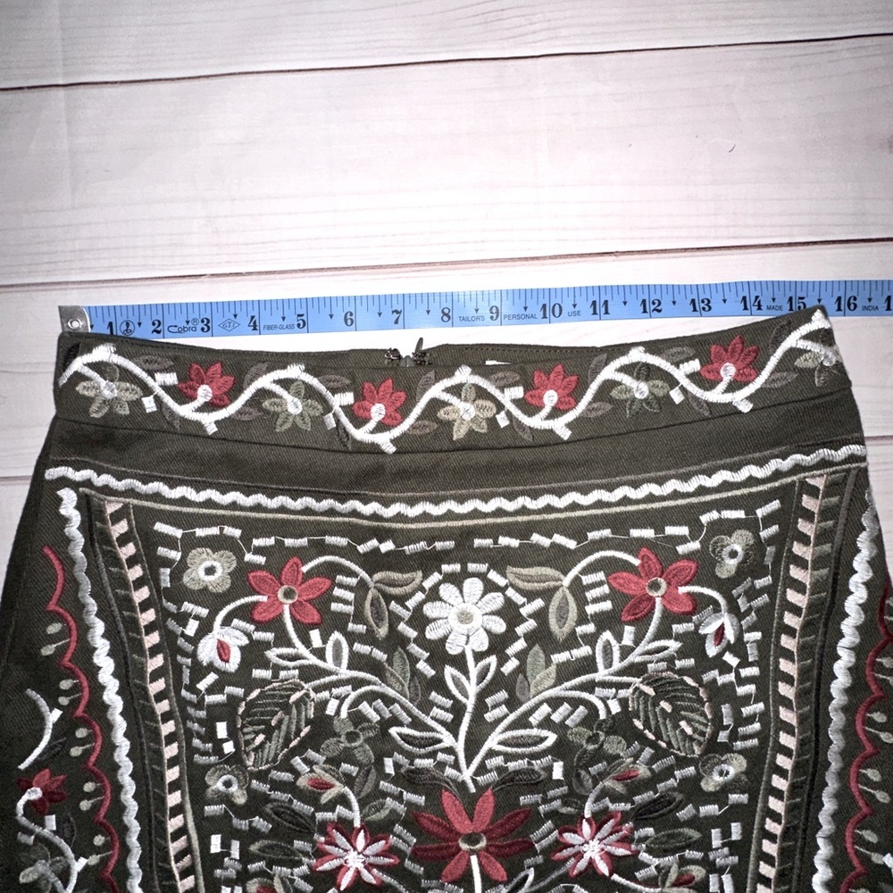 Blue Rain Embroidered Pencil Skirt - Olive and Burgundy  Size Medium Boho Office - Picture 5 of 7